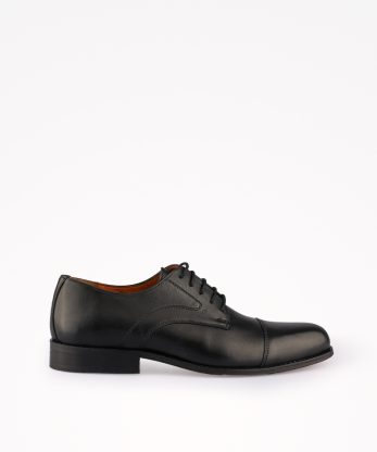 SAPATO DERBY DE ATACADOR EM PELE COM CAP TOE