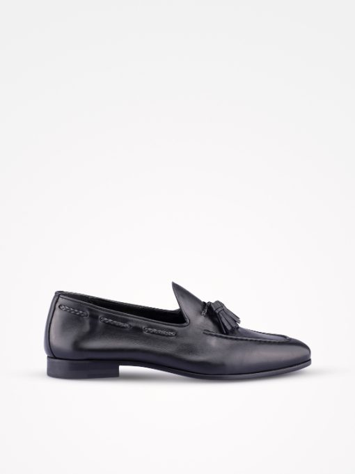 SAPATO RASO LOAFER EM PELE SOFT COM BERLOQUES ENTRANÇADOS - Image 4