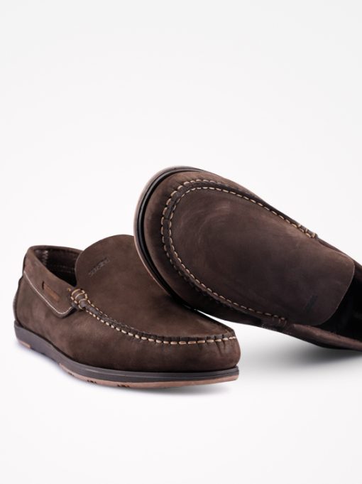 SAPATO MOCASSIM SLIP ON EM PELE NOBUCK COMBINADA - Image 5