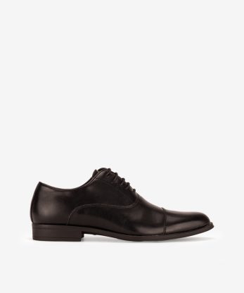 SAPATO OXFORD ESTILO CLÁSSICO DE ATACADOR COM CAP TOE