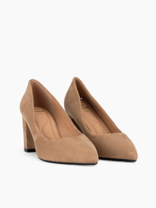 SAPATO PUMP DE TACÃO COM DETALHE METÁLICO EM FORMA PONTIAGUDA - Image 4