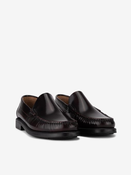 SAPATO LOAFER MOCASSIN CLÁSSICO EM PELE POLIDA COM SOLA DE BORRACHA - Image 2