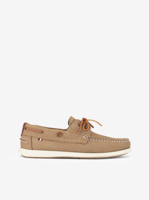 SAPATO ESTILO VELA EM PELE NOBUCK DE ATACADOR