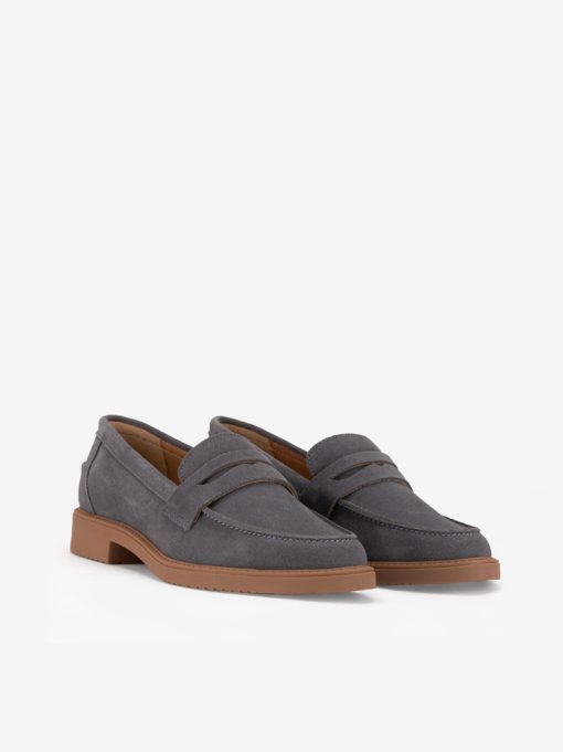 SAPATO LOAFER EM PELE CROUTE CAMURÇA COM TRAVESSÃO - Image 2