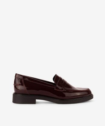 SAPATO LOAFER EM PELE POLIDA COM SOLA RASA