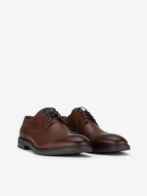 SAPATO DERBY EM PELE DE ATACADOR COM CAP TOE - Image 2
