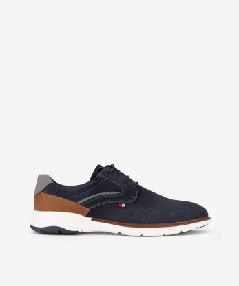 SAPATO ESTILO DERBY PERFURADO DE ATACADOR COM SOLA CONTRASTE