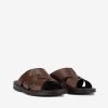 CHINELO COM TIRAS CRUZADAS E VELCRO AJUSTÁVEL
