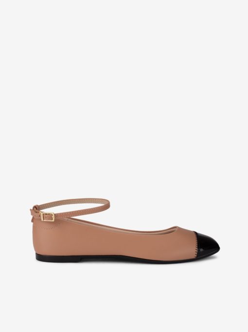 SABRINA COMBINADA DE CAP TOE COM FIVELA NO TORNOZELO