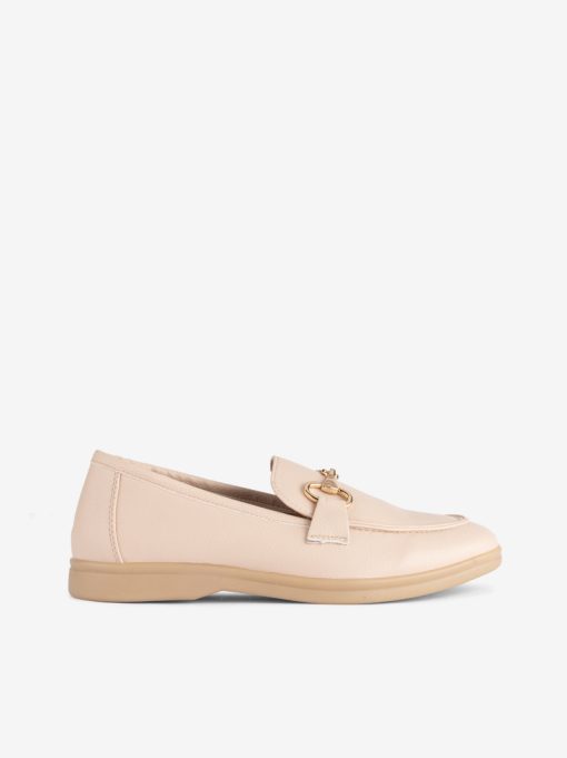 SAPATO LOAFER ESTILO MOCASSIN EM NAPA COM APLICAÇÃO METÁLICA