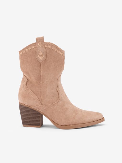BOTIM DE TACÃO ESTILO TEXANA COM DETALHES BORDADOS