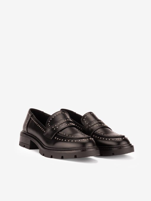 SAPATO LOAFER ESTILO MOCASSIN COM TACHAS - Image 2
