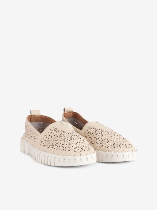 SAPATO LOAFER DE ELÁSTICO EM PELE PERFURADA COM SOLA FLEX - Image 2