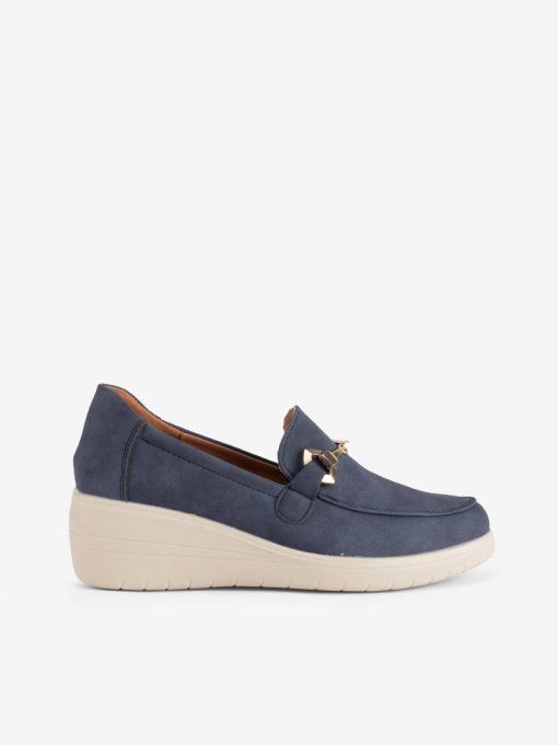 SAPATO LOAFER ESTILO MOCASSIN COM APLICAÇÃO EM SOLA DE CUNHA CONFORTO