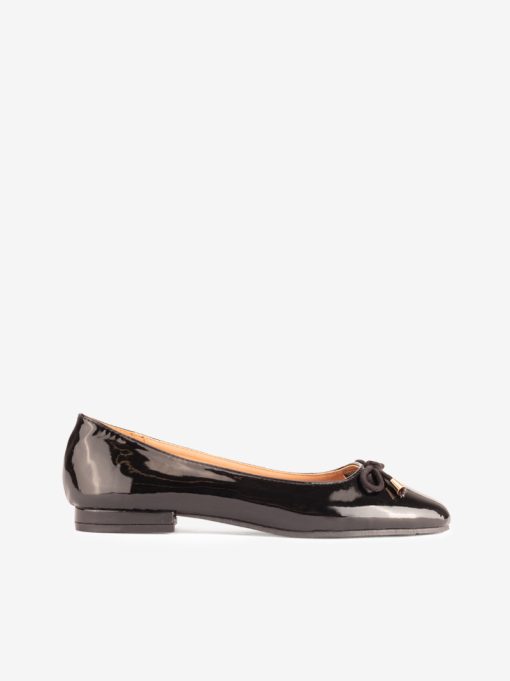 BASIC VARNISH SABRINA SHOE WITH BOW