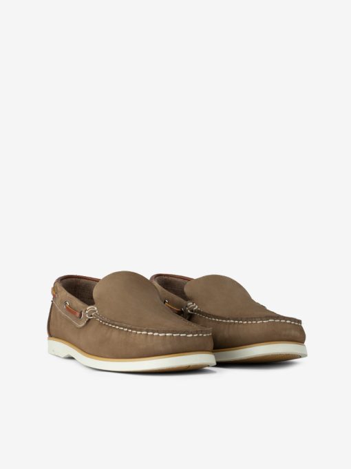 SAPATO DE VELA SLIP ON EM PELE NOBUCK COM COSTURA MANUAL - Image 4
