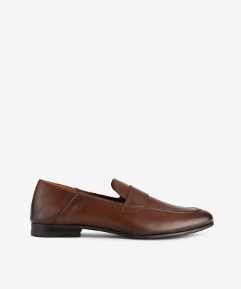 SAPATO LOAFER EM PELE