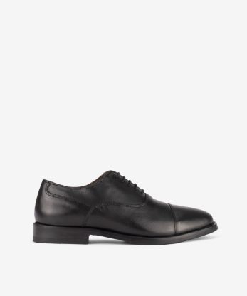 SAPATO OXFORD CLÁSSICO EM PELE DE ATACADOR