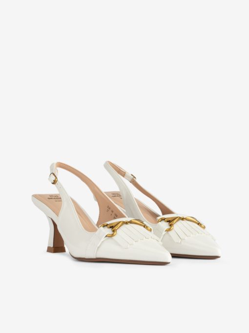 SAPATO PUMP SLING BACK EM VERNIZ DE SALTO COM APLICAÇÃO METÁLICA - Image 2