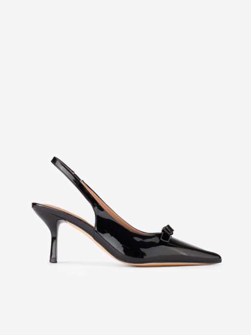 SAPATO SLING BACK EM VERNIZ DE SALTO COM APLICAÇÃO DE LAÇO - Image 3