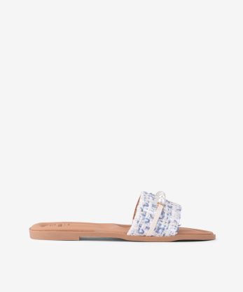 SANDÁLIA MULE EM TWEED COM APLICAÇÕES PÉROLA