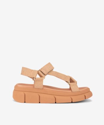 SANDÁLIA SEASIDE X BEIRA RIO ASSIMÉTRICA DE VELCRO COM SOLA CHUNKY PLATFORM
