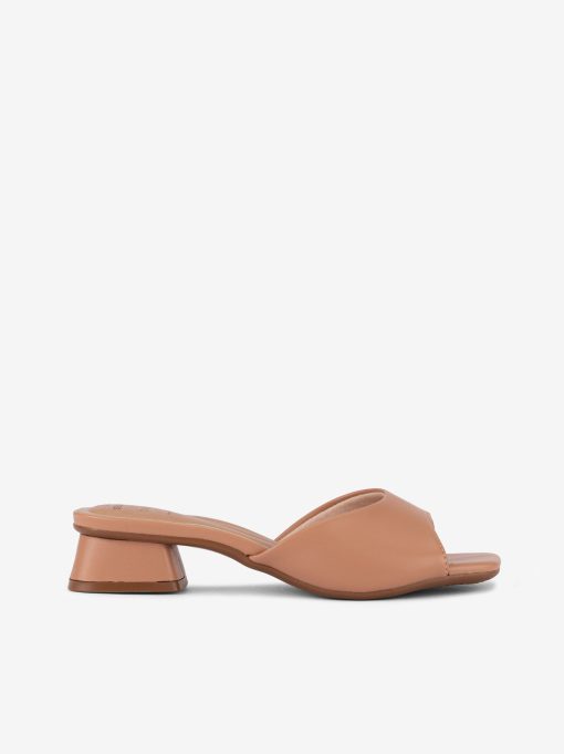 SANDÁLIA MULE DE TACÃO COM FORMA QUADRADA