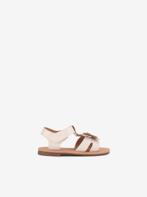 SANDÁLIA RASA DE VELCRO COM DETALHE