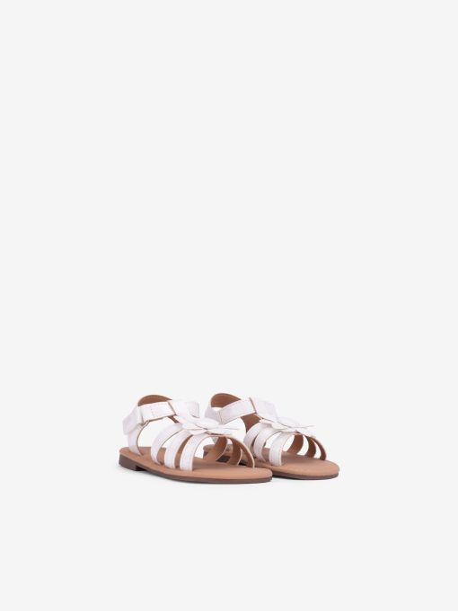 SANDÁLIA RASA DE VELCRO COM APLICAÇÃO - Image 2