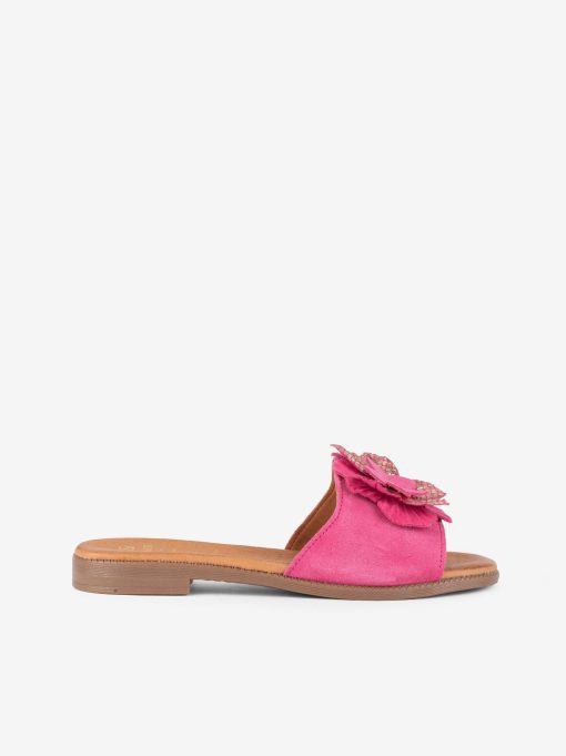CHINELO COM APLICAÇÃO DE FLOR EM CROUTE CAMURÇA - Image 3