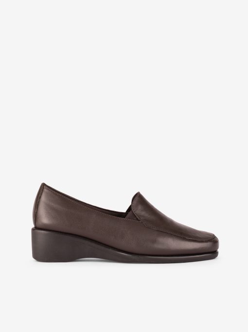 SAPATO LOAFER EM PELE
