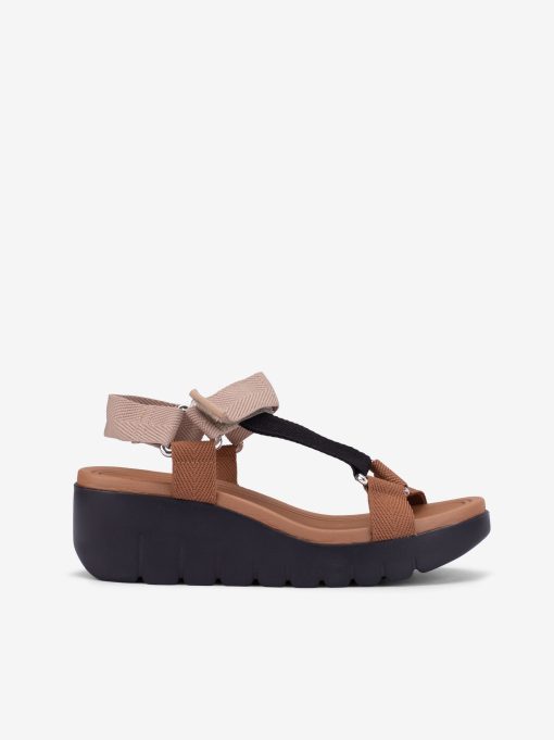 SANDÁLIA ASSIMÉTRICA COM FITAS DE VELCRO EM SOLA DE CUNHA - Image 3