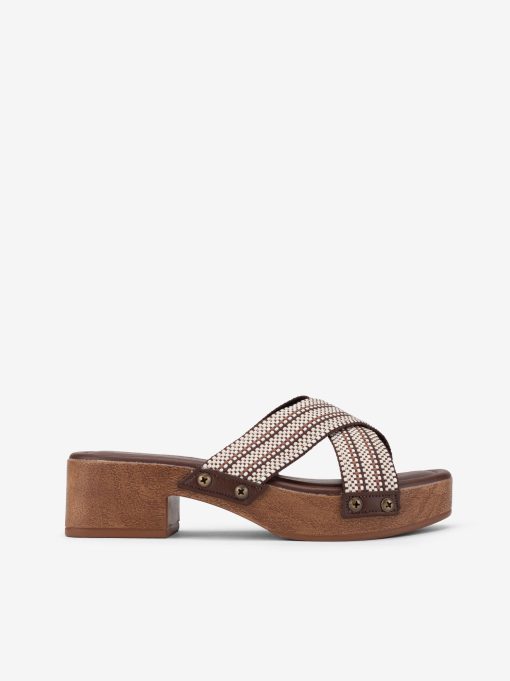 SANDÁLIA MULE DE TIRAS CRUZADAS