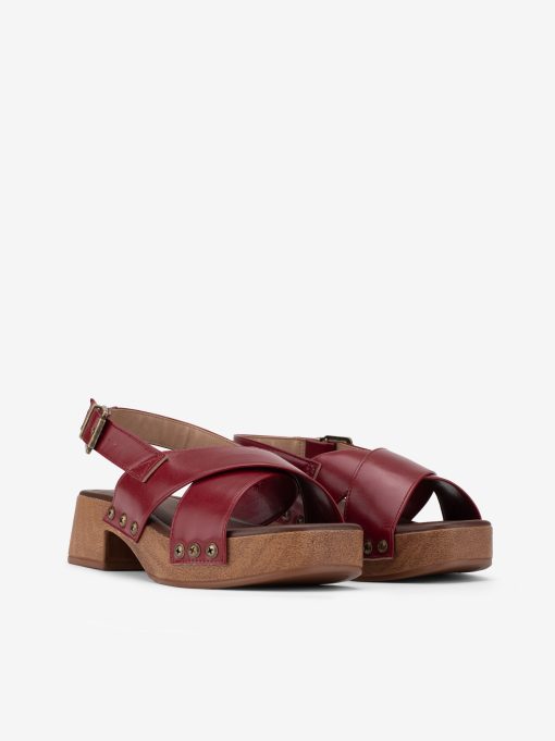 SANDÁLIA DE TIRAS CRUZADAS ESTILO SOCA - Image 4