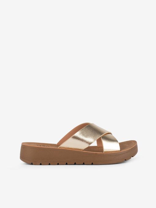 CHINELO METALIZADO COM TIRAS CRUZADAS EM SOLA FLEX CONFORTO