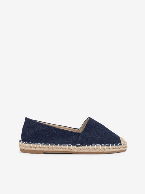 ALPERGATA EM CANVAS COM CAP TOE EM SOLA DE CORDA