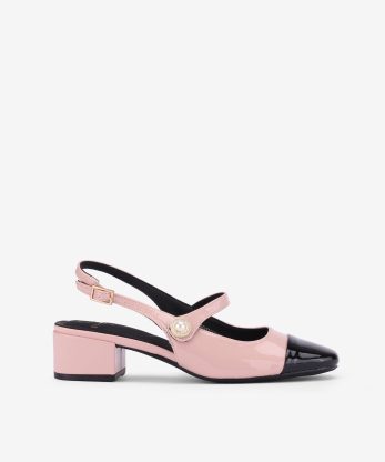 SAPATO SLING BACK MARY JANE DE TACÃO EM VERNIZ COM CAP TOE