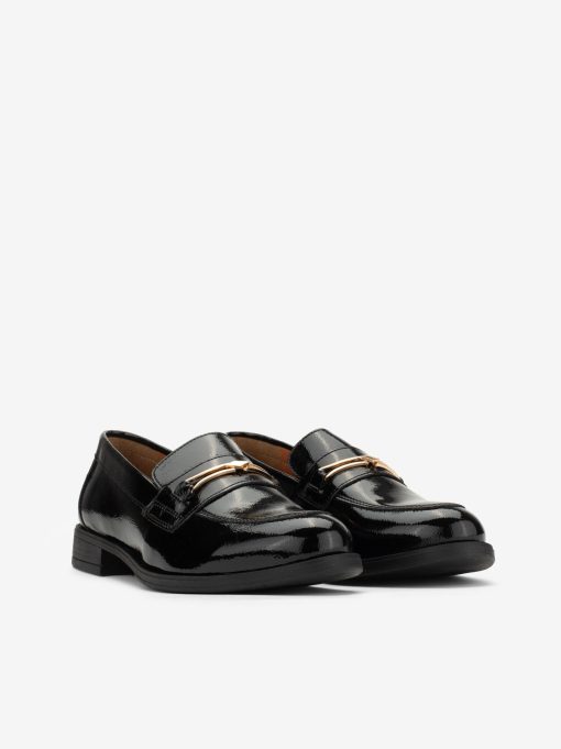 SAPATO LOAFER EM VERNIZ - Image 2