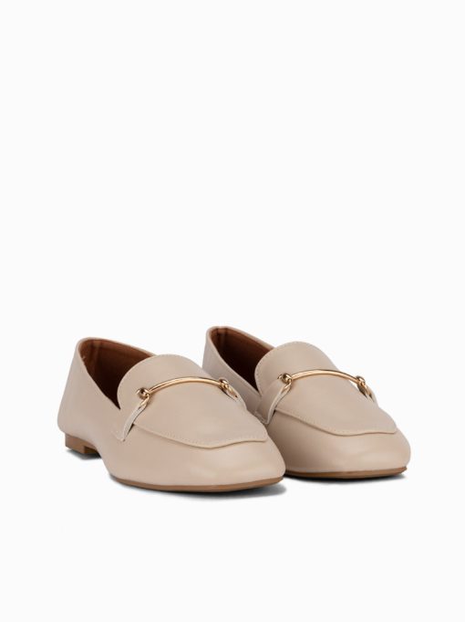 SAPATO LOAFER COM APLICAÇÃO METÁLICA E BIQUEIRA QUADRADA - Image 2