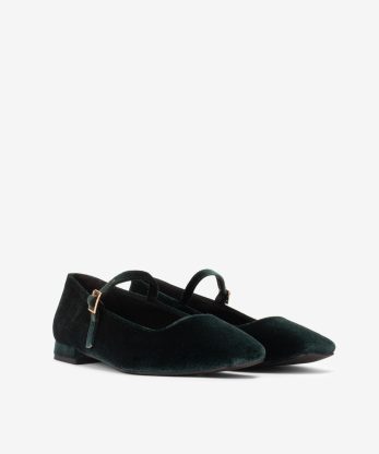 Alternative view of SAPATO MARY JANE DE FIVELA COM FORMA QUADRADA