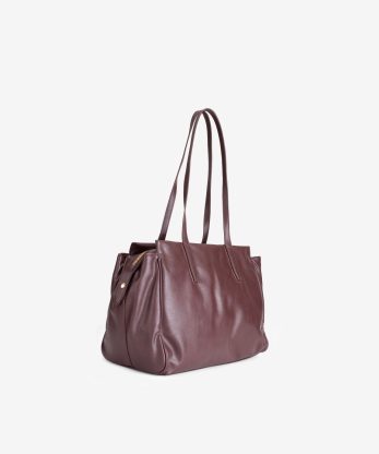 Alternative view of MALA TOTE EM NAPA