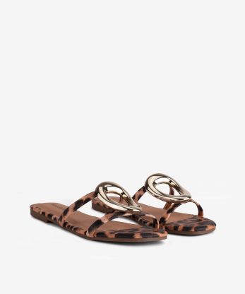 Alternative view of CHINELO TIRAS