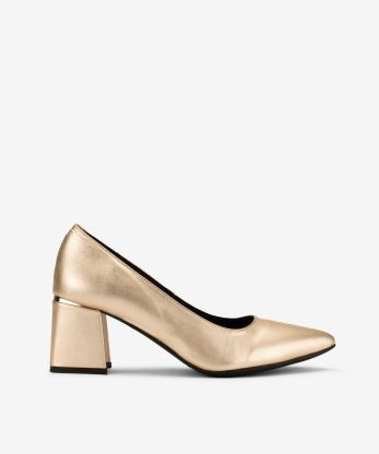 SAPATO PUMP DE TACÃO EM PELE