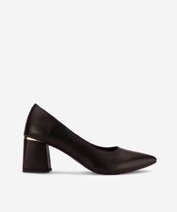 SAPATO PUMP DE TACÃO EM PELE