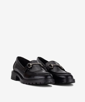 Alternative view of SAPATO LOAFER EM PELE POLIDA COM APLICAÇÃO METÁLICA
