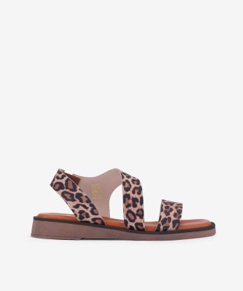 SANDÁLIA ASSIMÉTRICA EM PELE ESTAMPADA LEOPARDO