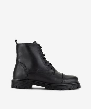 BOTA EM PELE ESTILO MILITAR