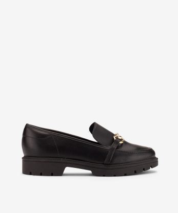SAPATO MOCASSIM EM NAPA VERNIZ