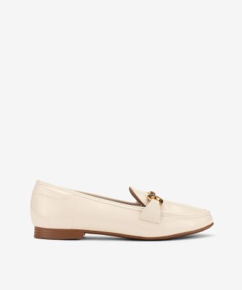 SAPATO MOCASSIM EM NAPA VERNIZ