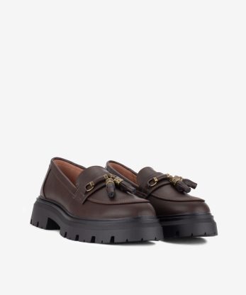 Alternative view of SAPATO LOAFER COM BERLOQUES